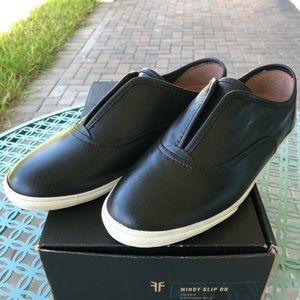 Frye Mindy Slip-On - Black